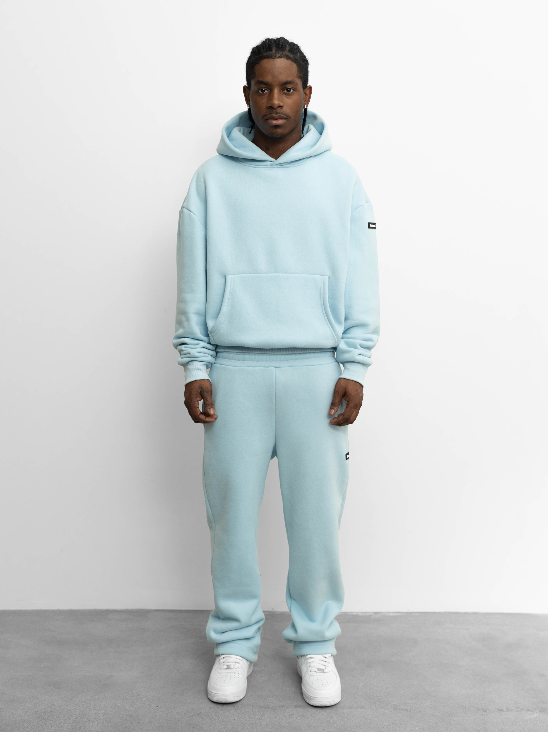 UNTAMED OPEN LEG JOGGER ICE BLUE