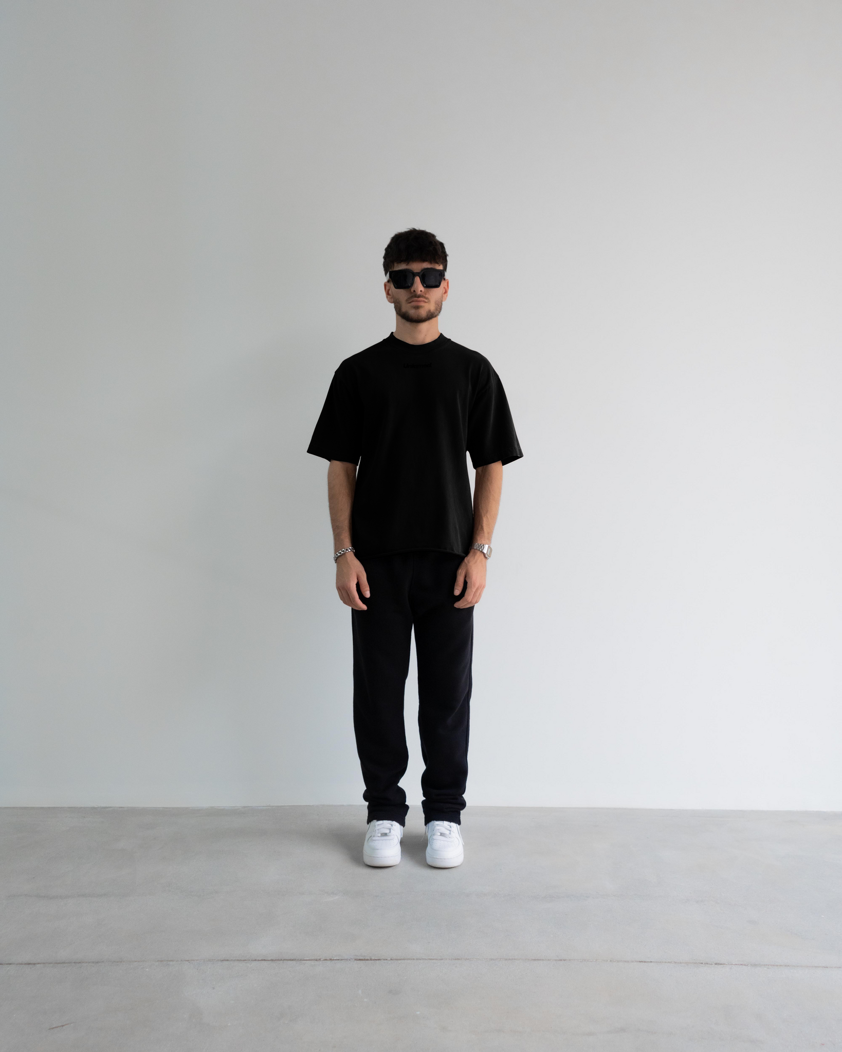 BLACKOUT TEE