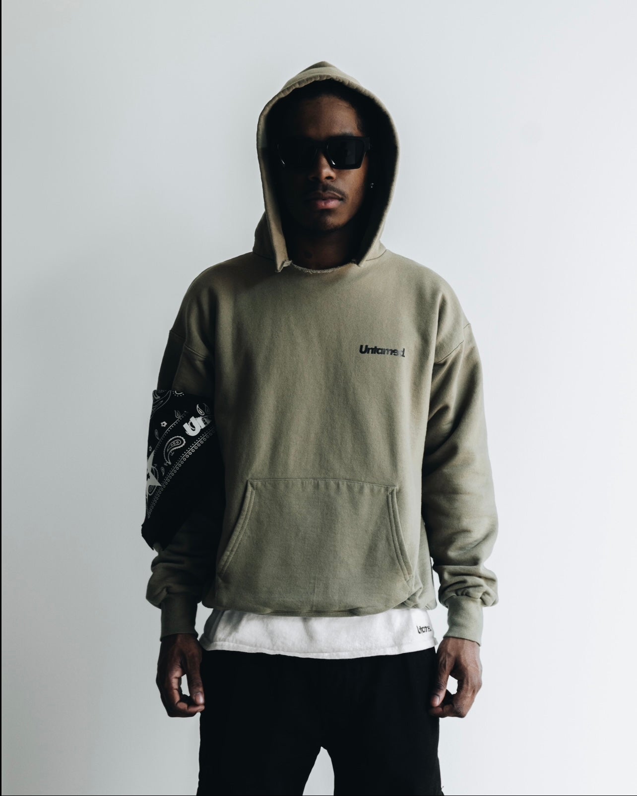 OLIVE HOODIE