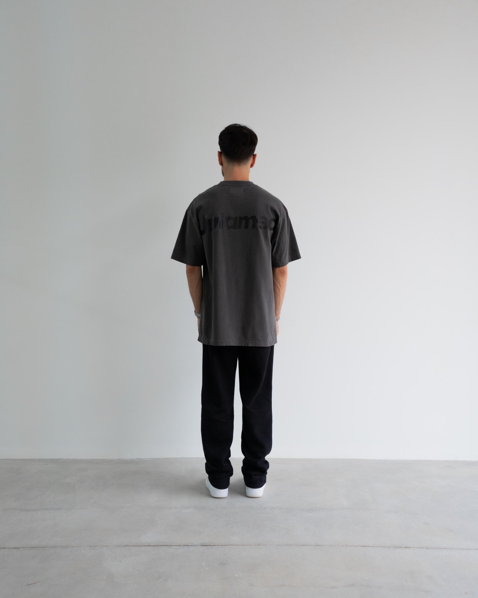 VINTAGE GREY TEE