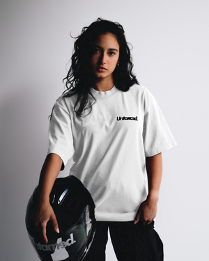 WHITE M TEE