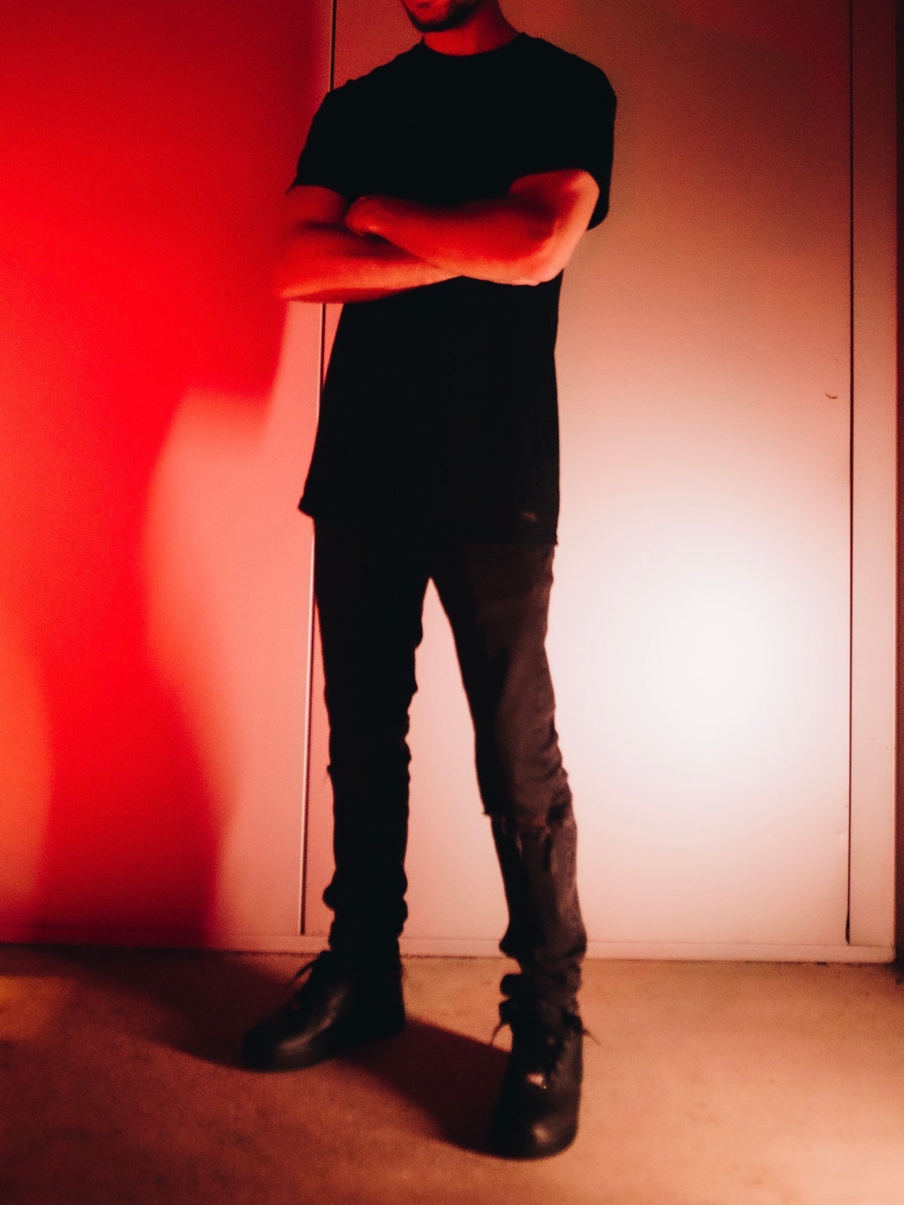 BLACKOUT LAYER TEE