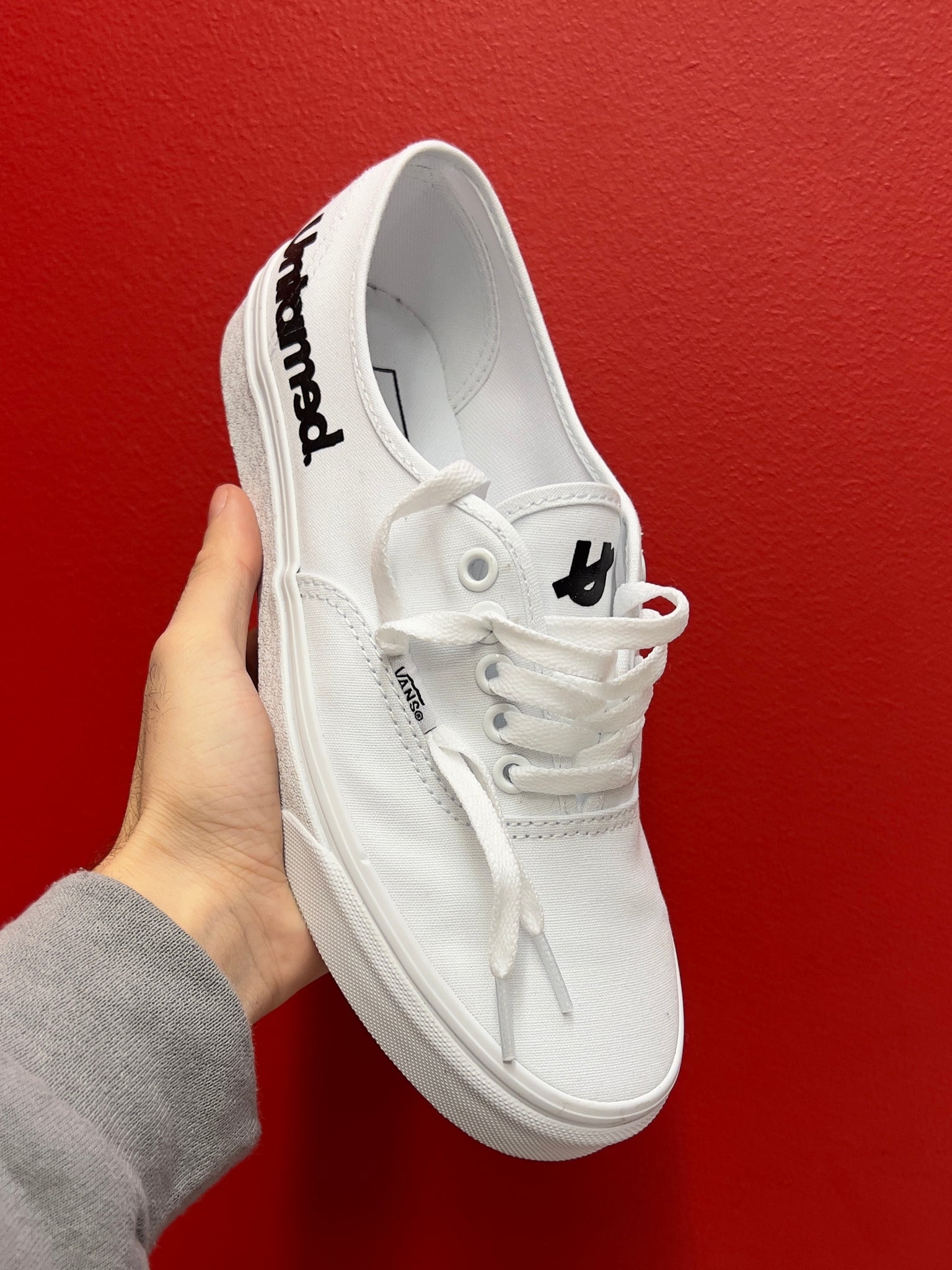 UNTAMED ALPINE WHITE SHOES