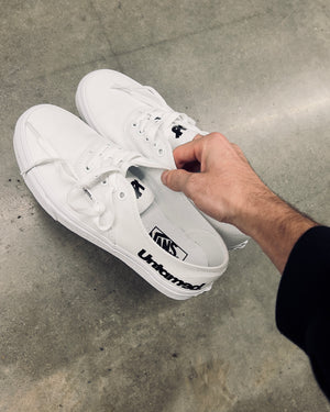UNTAMED ALPINE WHITE SHOES